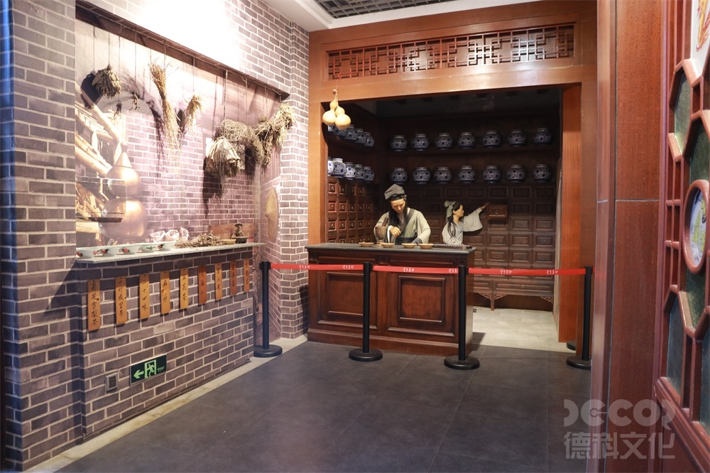 藝術(shù)展廳裝修設(shè)計中，如何考慮展覽的整體布局和流程？