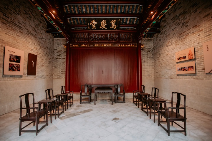 場景復(fù)原可以通過什么樣的材料和技術(shù)來實現(xiàn)？