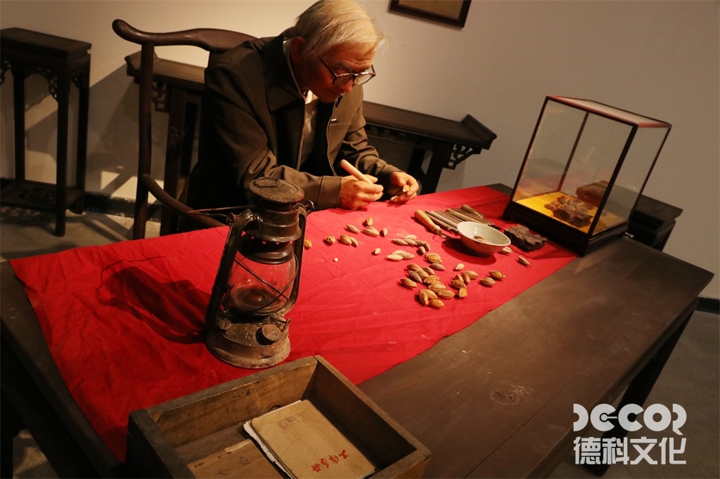 歷史文化博物館裝修的展品分類應如何進行？